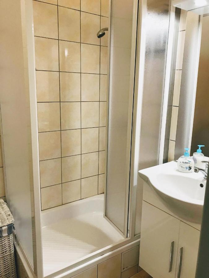 OpočnoApartman Na Namestiアパートメント エクステリア 写真