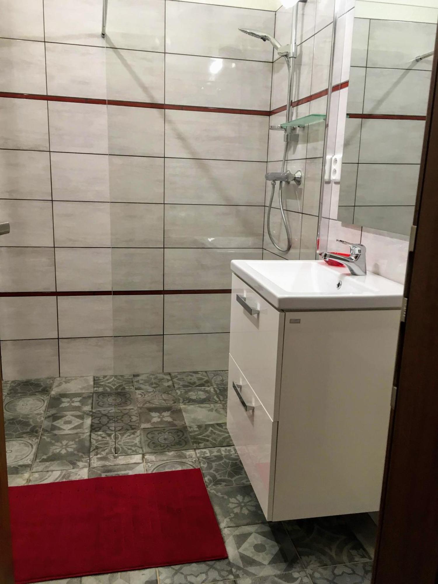 OpočnoApartman Na Namestiアパートメント エクステリア 写真