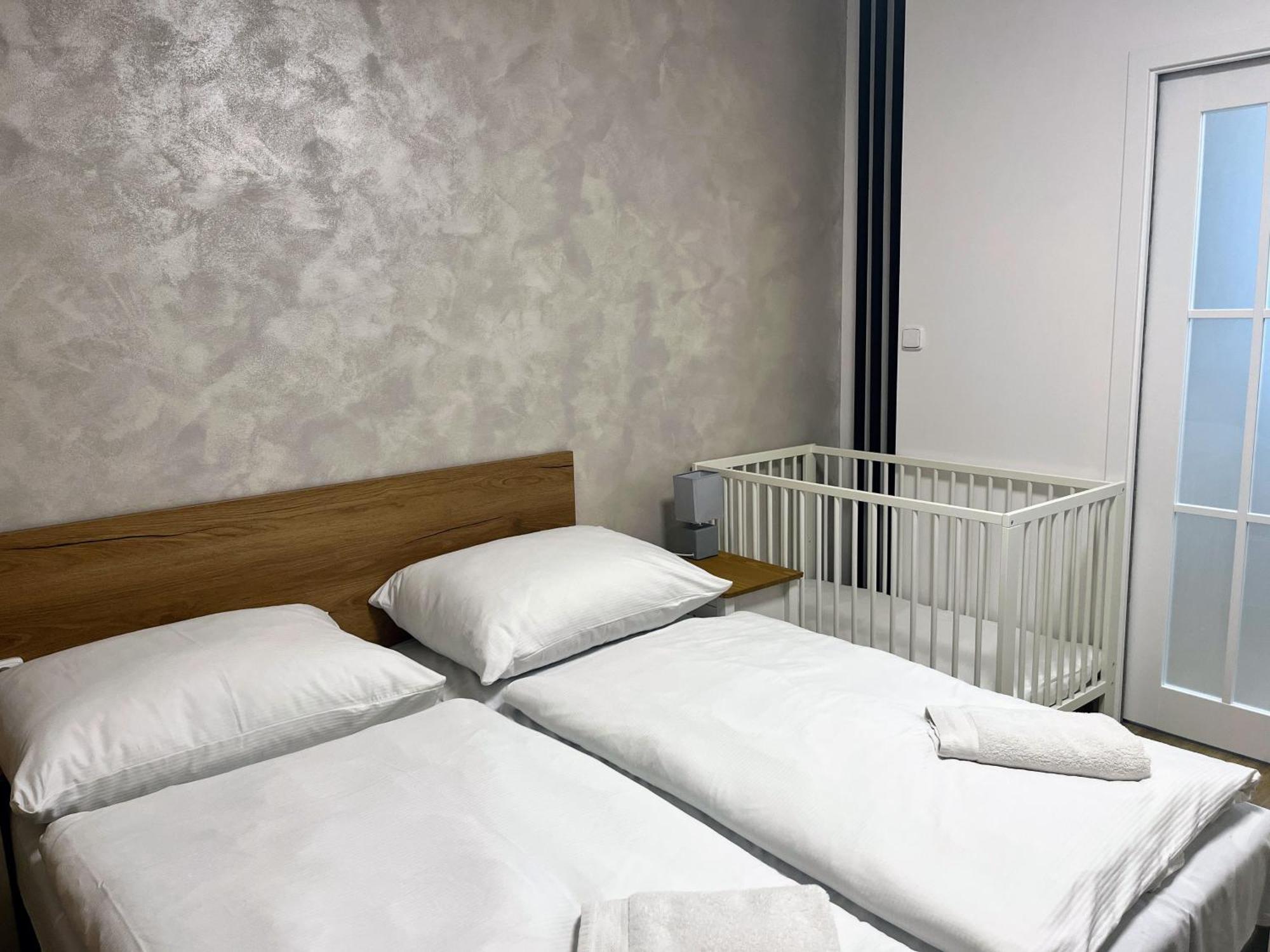 OpočnoApartman Na Namestiアパートメント エクステリア 写真